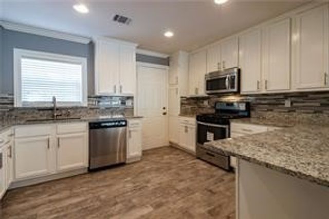 3857 Gaspar Drive, Dallas, TX 75220