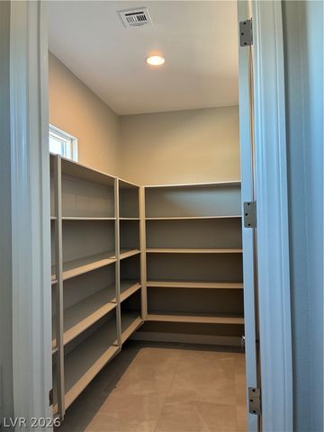 8477 Wolf Mountain Court, Las Vegas, NV 89129
