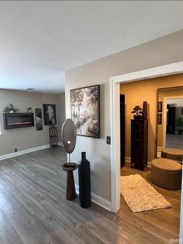 1373 E 550 N, Kokomo, IN 46901