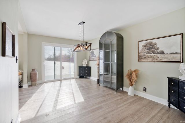 1373 E 550 N, Kokomo, IN 46901