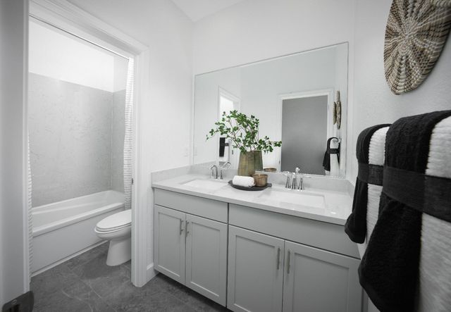 10305 Ultar Dr, Stockton, CA 95219