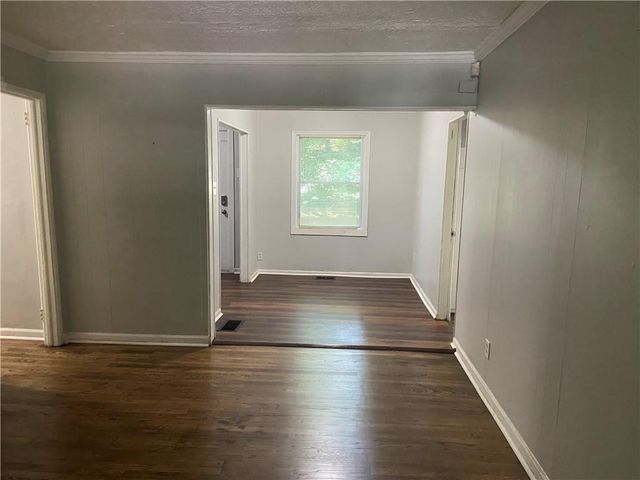 3066 Waters Road SW, Atlanta, GA 30354
