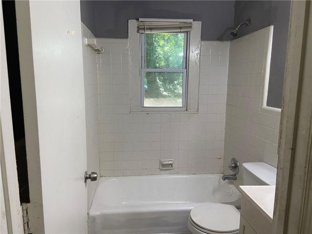 3066 Waters Road SW, Atlanta, GA 30354