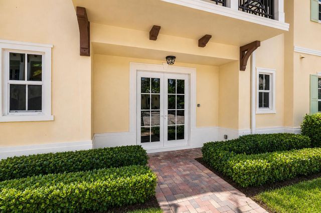 3770 County Line Road B5, Tequesta, FL 33469