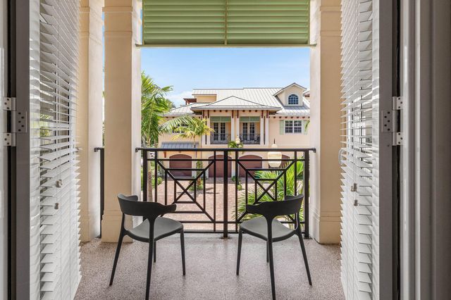 3770 County Line Road B5, Tequesta, FL 33469