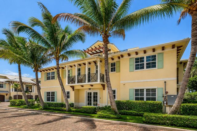 3770 County Line Road B5, Tequesta, FL 33469