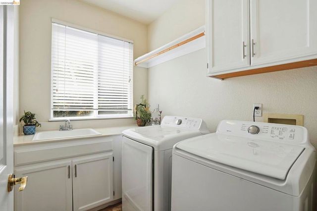 1315 Oakcrest Way, Antioch, CA 94509