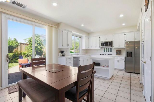 1315 Oakcrest Way, Antioch, CA 94509