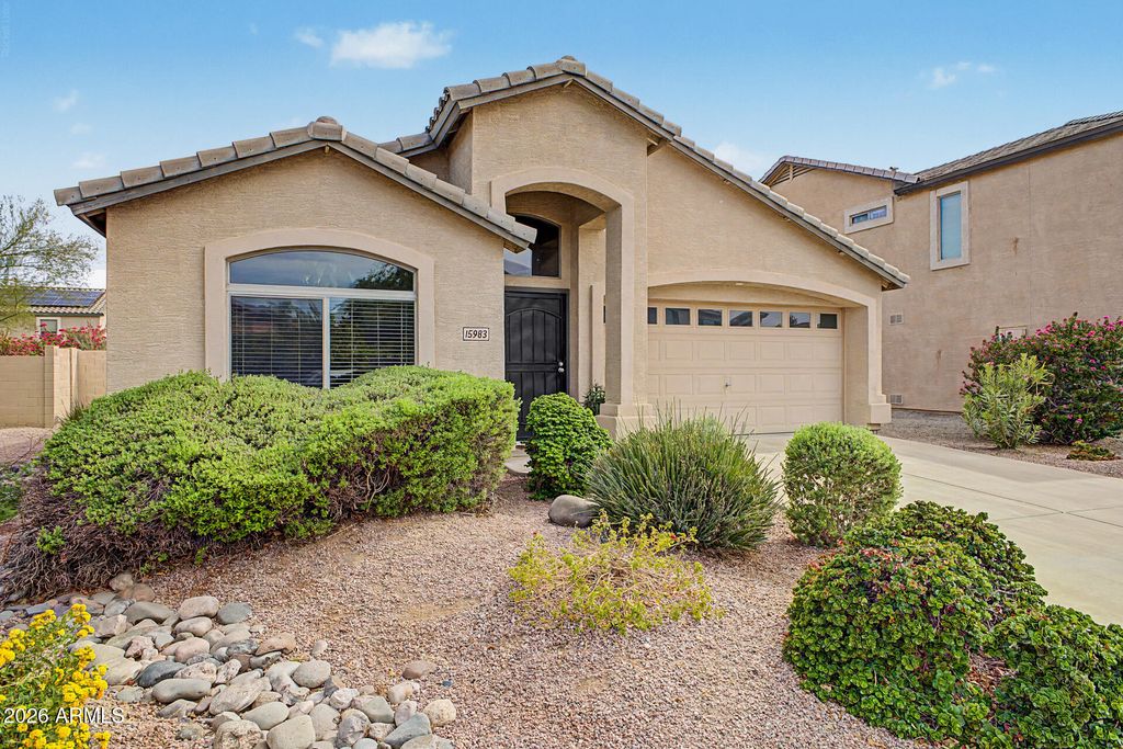 15983 W DURANGO Street, Goodyear, AZ 85338 — exterior