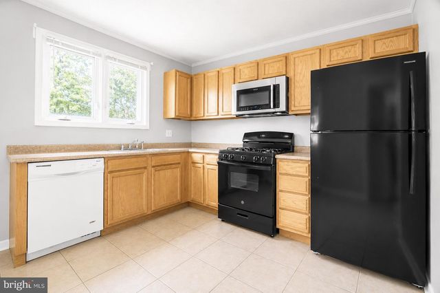 124 DELAWARE AVE, Riverside, NJ 08075