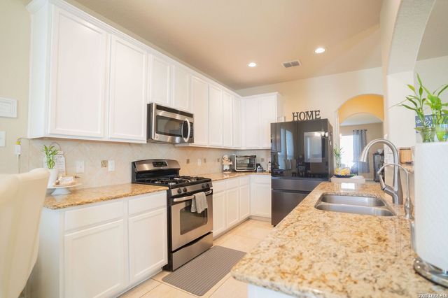 4210 Loring Park, Converse, TX 78109