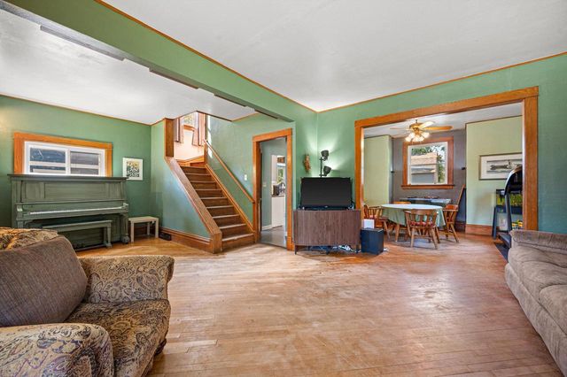 314 Lawn STREET, Hartland, WI 53029
