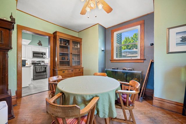 314 Lawn STREET, Hartland, WI 53029