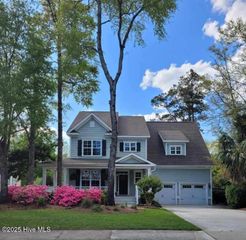 804 Bedminister Lane, Wilmington, NC 28405