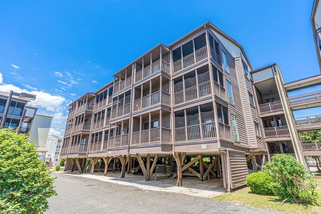 215 3rd Ave N Unit 151, North Myrtle Beach, SC 29582