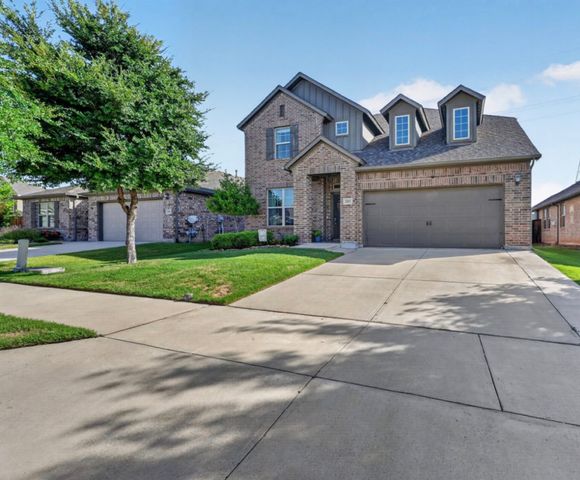 205 Black Alder Drive, Fort Worth, TX 76131