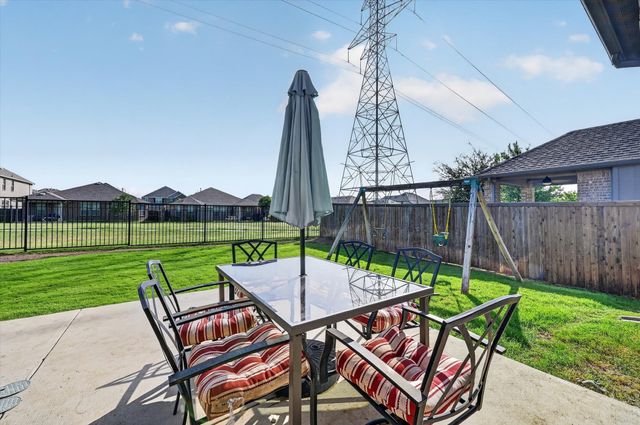 205 Black Alder Drive, Fort Worth, TX 76131