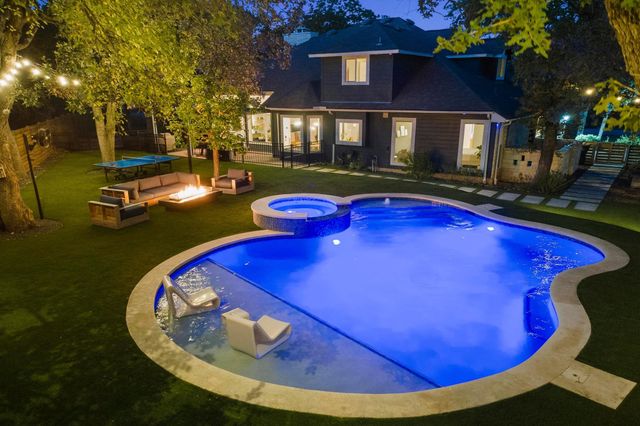 13415 Copper Hills DR, Manchaca, TX 78652