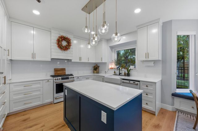 13415 Copper Hills DR, Manchaca, TX 78652