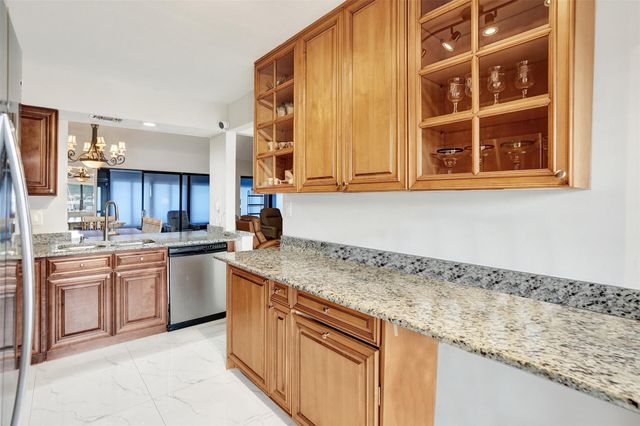 2273 SW 15th Place, Deerfield Beach, FL 33442