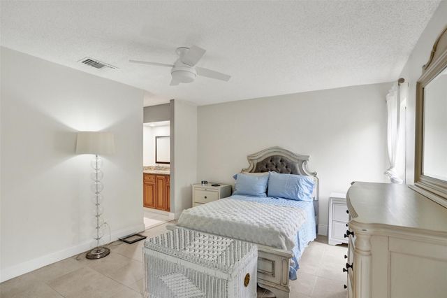 2273 SW 15th Place, Deerfield Beach, FL 33442