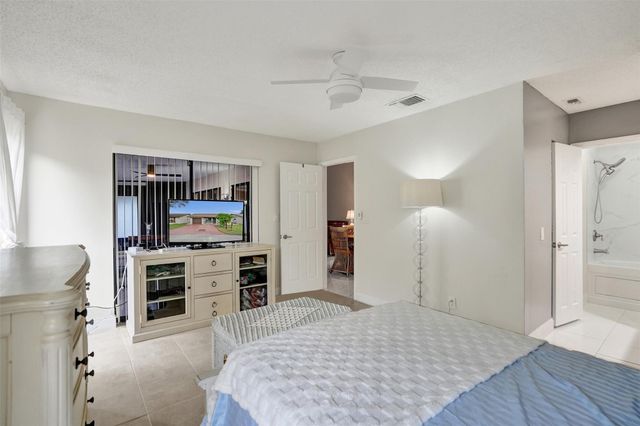 2273 SW 15th Place, Deerfield Beach, FL 33442