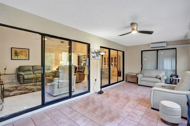 2273 SW 15th Place, Deerfield Beach, FL 33442