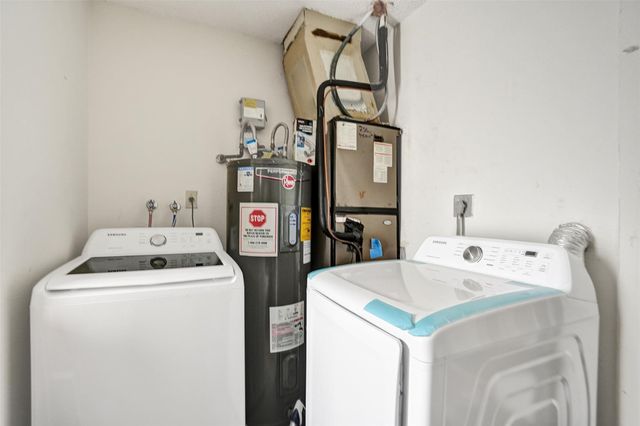 2273 SW 15th Place, Deerfield Beach, FL 33442