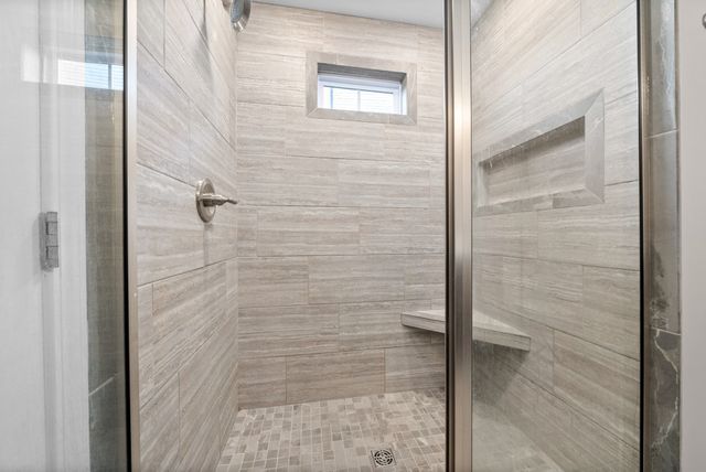 1163 Eagles Nest Ln, Clarksville, TN 37040