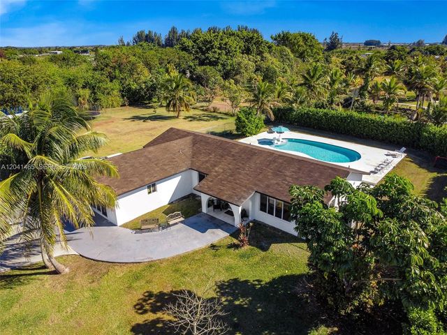 13201 SW 197th Avenue, Miami, FL 33196
