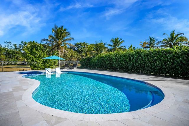 13201 SW 197th Avenue, Miami, FL 33196