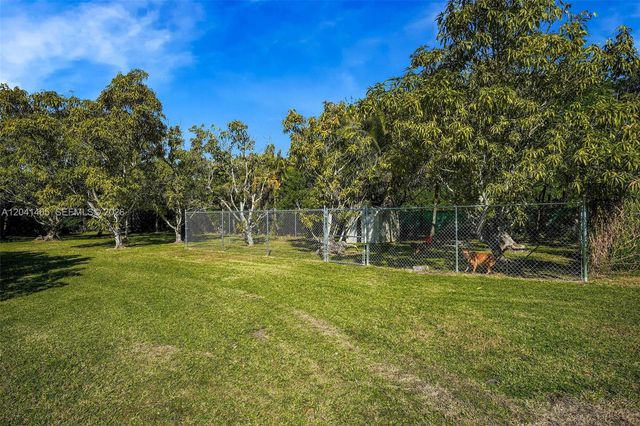 13201 SW 197th Avenue, Miami, FL 33196