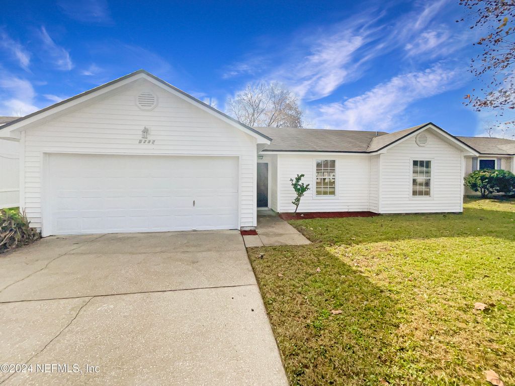 3237 DOWITCHER Lane, Orange Park, FL 32065