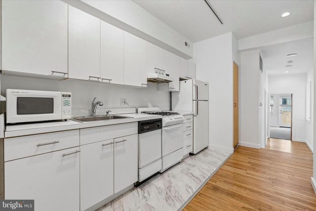 1540 SOUTH ST, Philadelphia, PA 19146