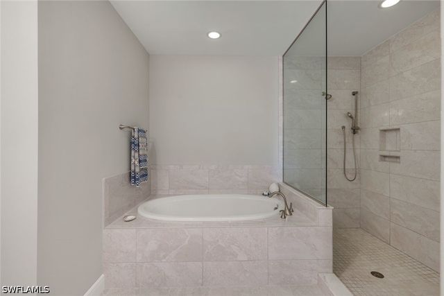 16436 Carrara WAY 101, Naples, FL 34110