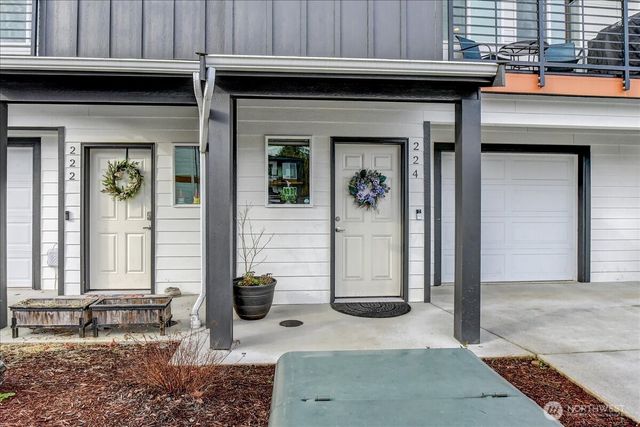 224 Raybird Avenue, Granite Falls, WA 98252