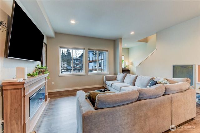 224 Raybird Avenue, Granite Falls, WA 98252