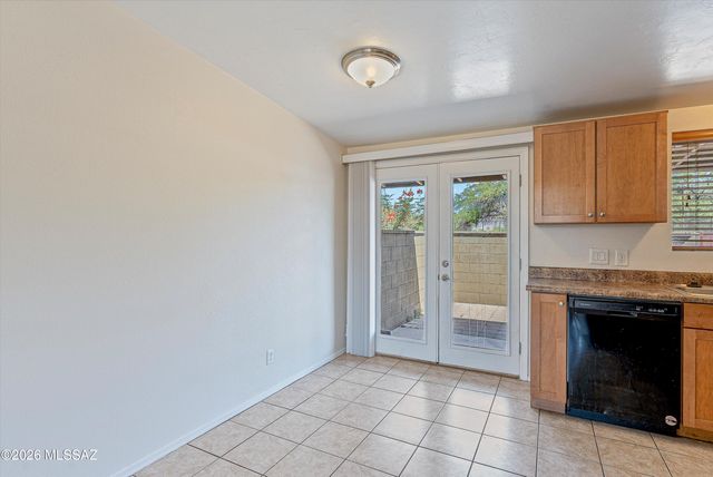 2861 N Columbus Blvd Apt 55, Tucson, AZ 85712