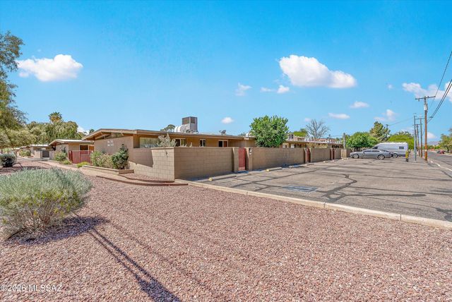 2861 N Columbus Blvd Apt 55, Tucson, AZ 85712