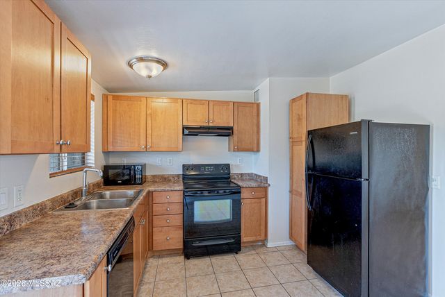2861 N Columbus Blvd Apt 55, Tucson, AZ 85712
