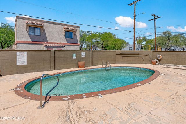 2861 N Columbus Blvd Apt 55, Tucson, AZ 85712