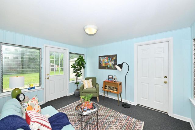 1933 W Donges Bay ROAD, Mequon, WI 53092