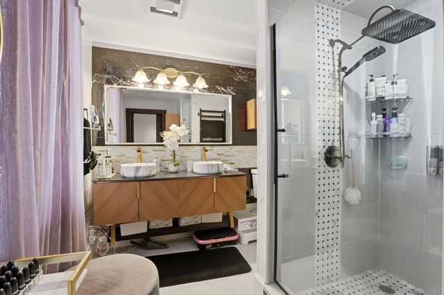 155 York St, Stoughton, MA 02072