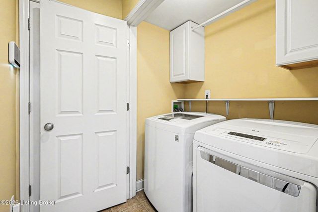 16730 Summit Vista Way, Louisville, KY 40245