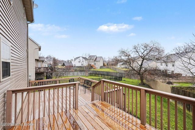 16730 Summit Vista Way, Louisville, KY 40245