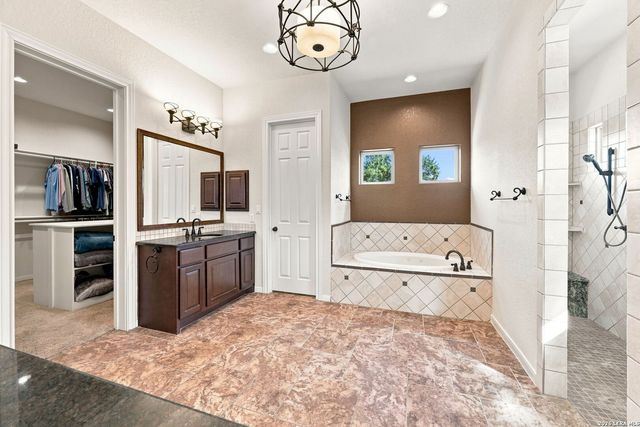27606 Bogen Rd, New Braunfels, TX 78132