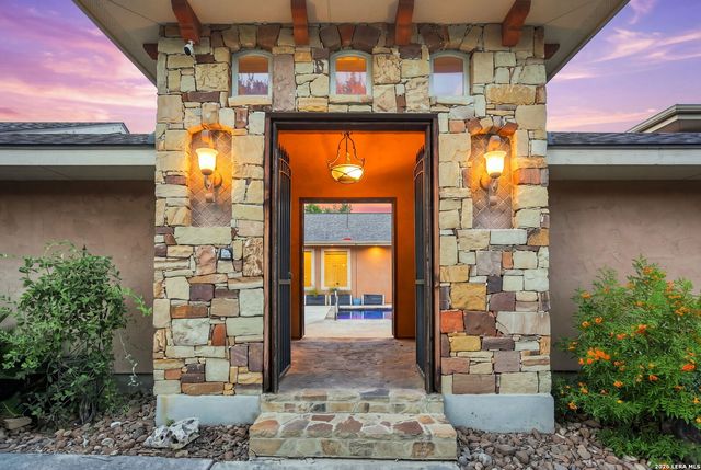 27606 Bogen Rd, New Braunfels, TX 78132