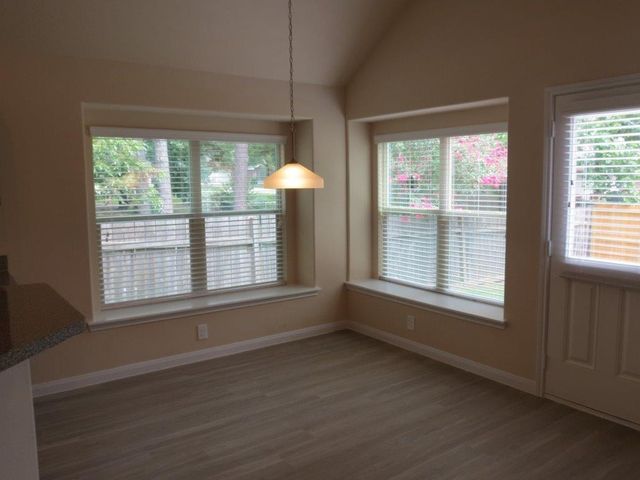 250 Fantasy Lane, Montgomery, TX 77356