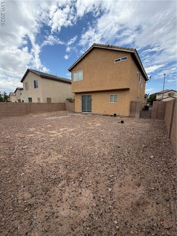 3814 Kit Fox Street, Las Vegas, NV 89122