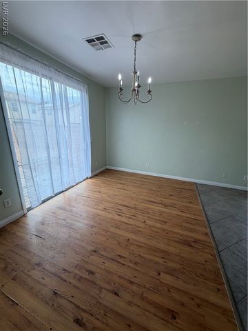 3814 Kit Fox Street, Las Vegas, NV 89122